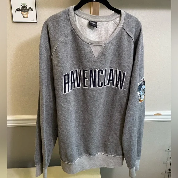 Harry Potter Ravenclaw school sweater - Picture 1 of 4